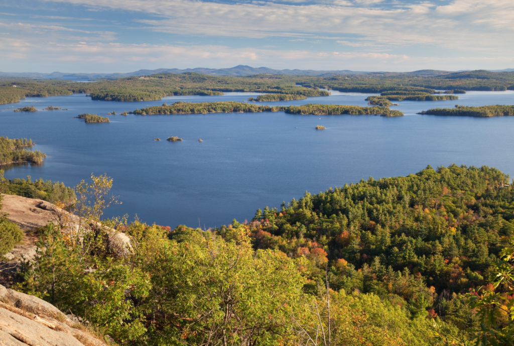 Squam Lake in New Hampshire | New Hampshire Watersports | Family Activities near Squam Lake | Boat Charters